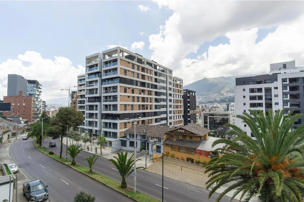 Exclusivo Alojamiento, Excelente Vista Y Ubicacion Quito
