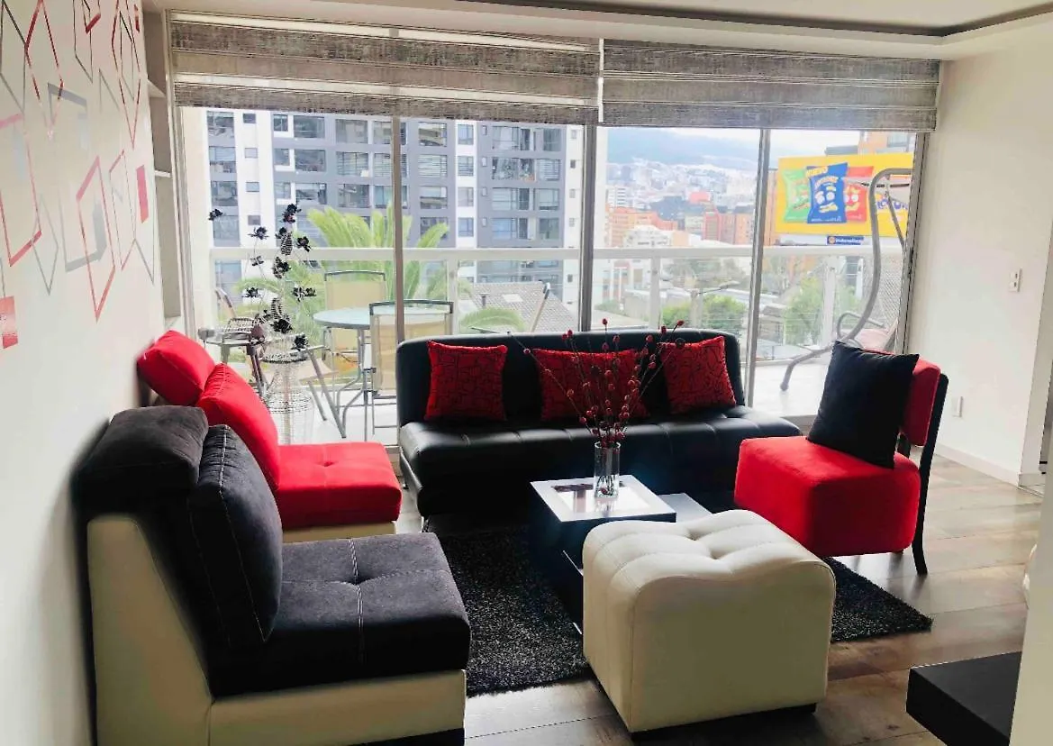 Exclusivo Alojamiento, Excelente Vista Y Ubicacion Quito